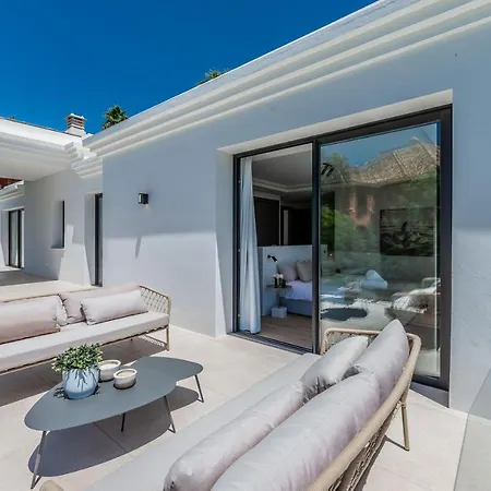 Villa Monte Halcones: Marbella Getaway With Private Pool And Golf Valley Views *