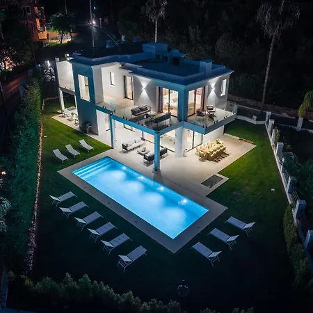 Villa Monte Halcones: Marbella Getaway With Private Pool And Golf Valley Views *