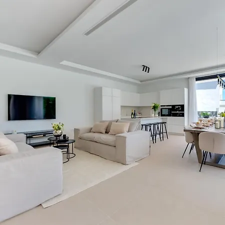 Monte Halcones: Marbella Getaway With Private Pool And Golf Valley Views Benahavis